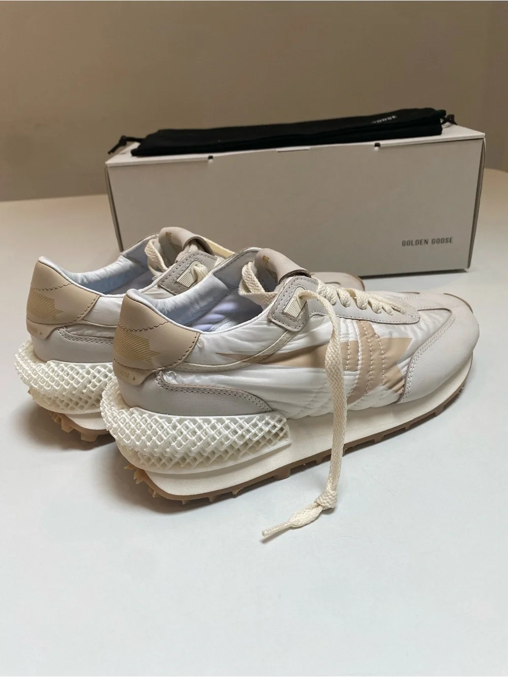Golden Goose Women’s Marathon Sneaker in White Beige Nylon/Gray sz 36 New in Box
